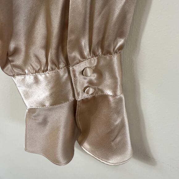 Vintage Satin Ruffle Peplum Blouse SZ L Poet Sleeve Tan V Neck Button Up Romanti - Picture 5 of 8